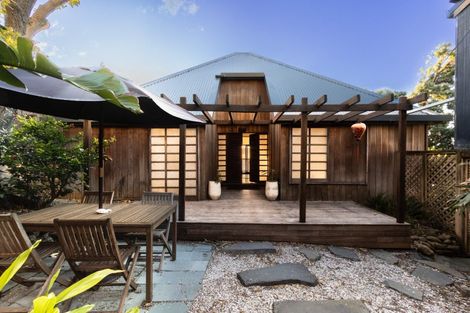 Photo of property in 84 Ames Street, Paekakariki, 5034