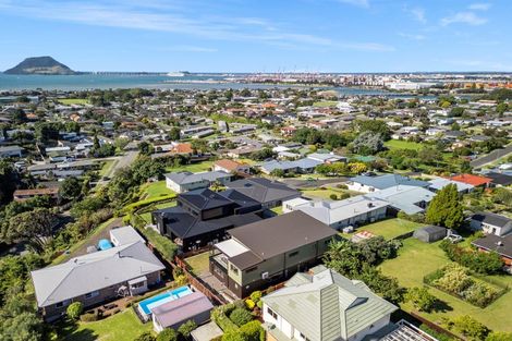 Photo of property in 32 Rutherford Street, Otumoetai, Tauranga, 3110