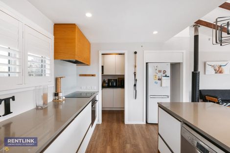 Photo of property in 1247 Papamoa Beach Road, Papamoa Beach, Papamoa, 3118