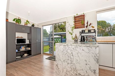 Photo of property in 21 Main Road, Makaraka, Gisborne, 4010