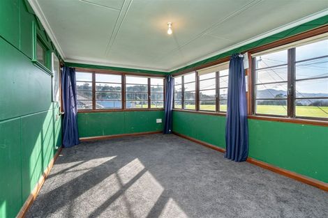 Photo of property in 61 Eglinton Road, The Glen, Dunedin, 9011