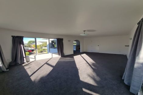 Photo of property in 8 Govind Grove, Ngaio, Wellington, 6035