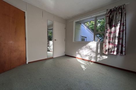 Photo of property in 3 Tahu Crescent, Sunnynook, Auckland, 0620
