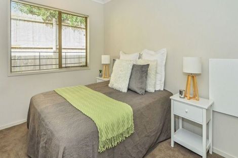 Photo of property in 24 Kauri Road, Pukekohe, 2120