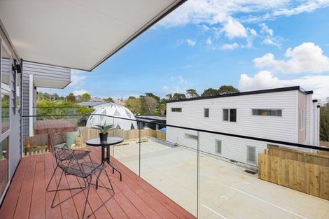 Photo of property in 298f Sunset Road, Windsor Park, Auckland, 0632