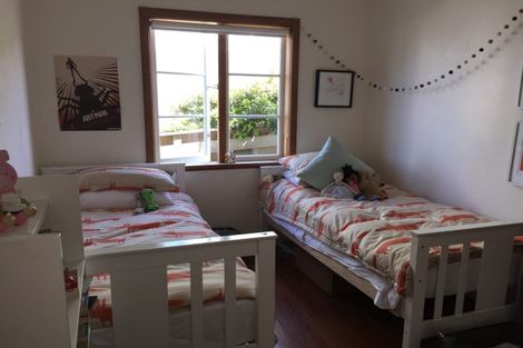 Photo of property in 12 Raumati Terrace, Khandallah, Wellington, 6035