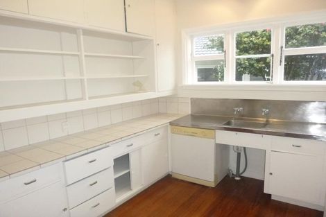 Photo of property in 77a Woburn Road, Woburn, Lower Hutt, 5010