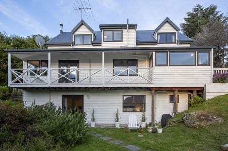 Photo of property in 78 Cedar Drive, Kelvin Heights, Queenstown, 9300