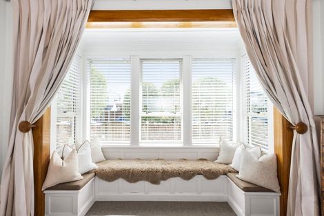 Photo of property in 78 Charles Street, Westshore, Napier, 4110