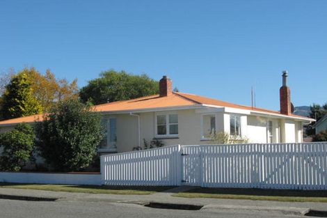 Photo of property in 92 Rhodes Street, Waimate, 7924