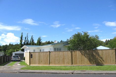 Photo of property in 63 Sylvia Road, Hillcrest, Auckland, 0627