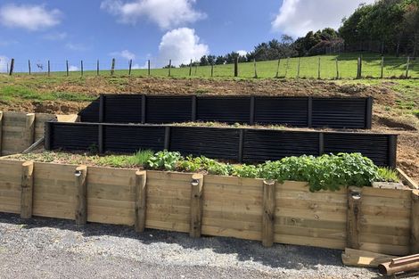 Photo of property in 220 Anderson Road, Helensville, 0875