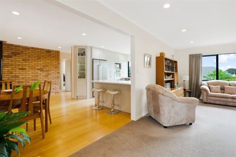 Photo of property in 16 The Close, Greenhithe, Auckland, 0632