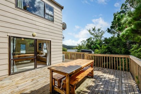 Photo of property in 6a Mossburn Grove, Kelson, Lower Hutt, 5010