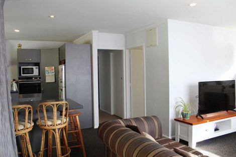Photo of property in 14 Maclean Street, Cambridge, 3434