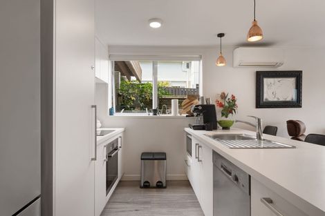 Photo of property in 355c Maunganui Road, Mount Maunganui, 3116