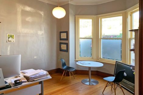 Photo of property in 46 Vivian Street, New Plymouth, 4310