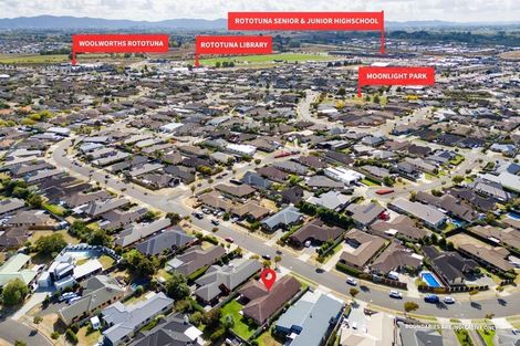 Photo of property in 33 Aquila Crescent, Rototuna North, Hamilton, 3210