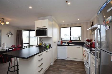 Photo of property in 81 Regent Street, Newfield, Invercargill, 9812