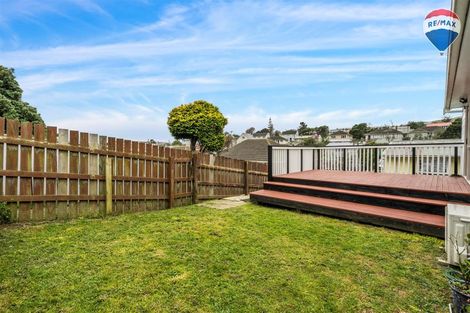 Photo of property in 20a Levant Street, Cannons Creek, Porirua, 5024