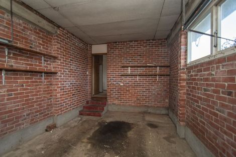 Photo of property in 2 North Street, Winchester, 7985