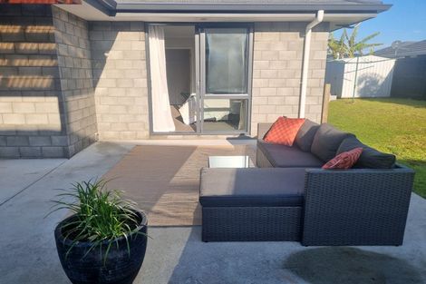 Photo of property in 13 Powhaitere Road, One Tree Point, 0118