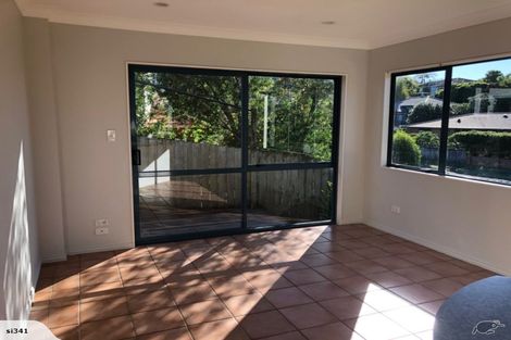 Photo of property in 38 Waldorf Crescent, Orewa, 0931