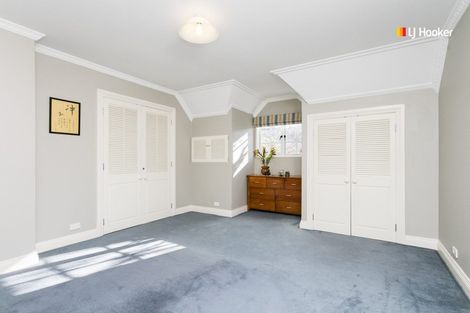 Photo of property in 69 Glenross Street, Glenross, Dunedin, 9011