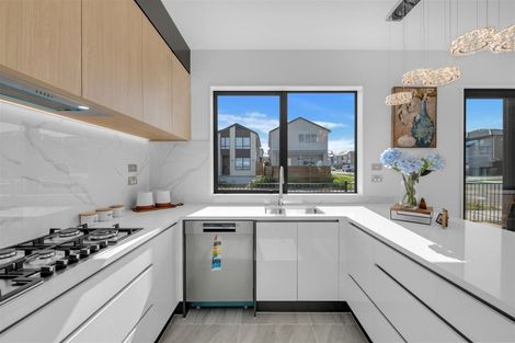 Photo of property in 57 Ksenia Drive, Flat Bush, Auckland, 2019