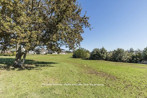 Photo of property in 24 Philomel Crescent, Bayswater, Auckland, 0622