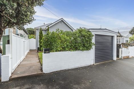 Photo of property in 26 Te Whiti Street, Kilbirnie, Wellington, 6022