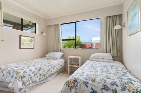 Photo of property in 74 Park Road, Carterton, 5713