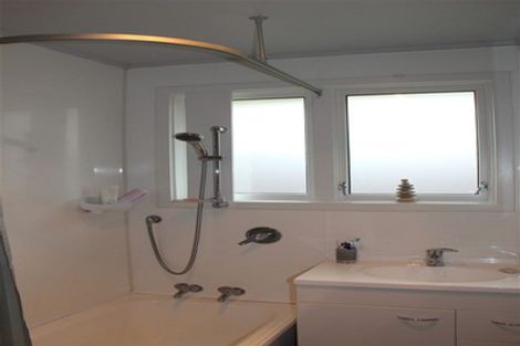 Photo of property in 92 Eglinton Road, Mornington, Dunedin, 9011