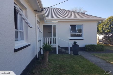 Photo of property in 8 Henui Street, Strandon, New Plymouth, 4312