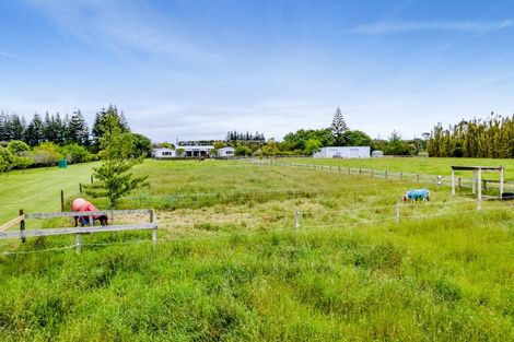 Photo of property in 129 Richmond Road, Brixton, New Plymouth, 4373