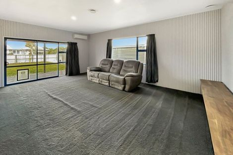 Photo of property in 125 Blackett Street, Rangiora, 7400