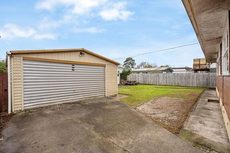Photo of property in 37 Reelick Avenue, Pakuranga Heights, Auckland, 2010