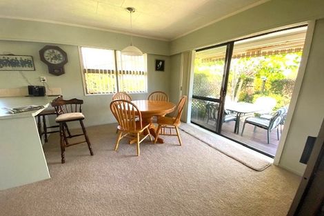 Photo of property in 2 Tyndall Grove, Matua, Tauranga, 3110