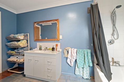 Photo of property in 42 Hargest Crescent, Saint Kilda, Dunedin, 9012