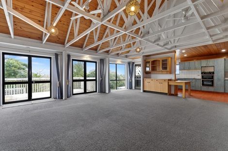 Photo of property in 84 Houchens Road, Glenview, Hamilton, 3206