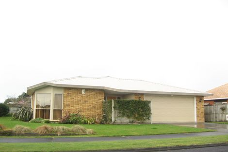 Photo of property in 18a Park Lane, Waitara, 4320