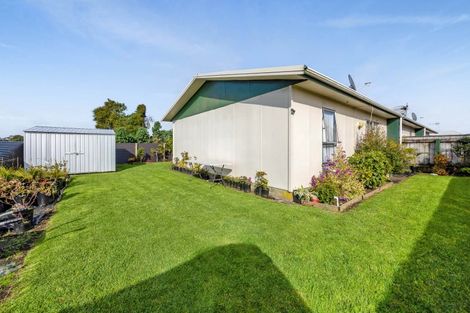 Photo of property in 10 Aubrey Street, New Plymouth, 4310