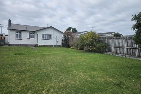 Photo of property in 46 Sackville Street, Fitzroy, New Plymouth, 4312