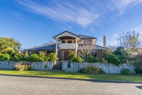 Photo of property in 14 Ranui Street, Waikawa, Picton, 7220