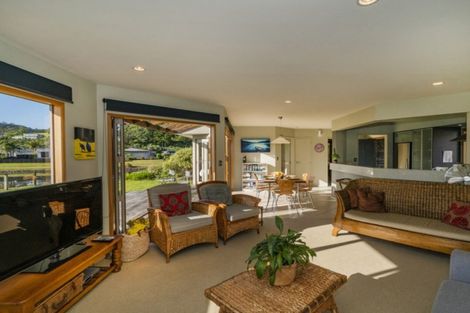 Photo of property in 1 Scott Drive, Cooks Beach, Whitianga, 3591