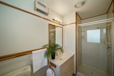 Photo of property in 11 Kinross Drive, Merrilands, New Plymouth, 4312