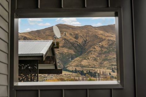 Photo of property in 74 Mcdougall Street, Wanaka, 9305
