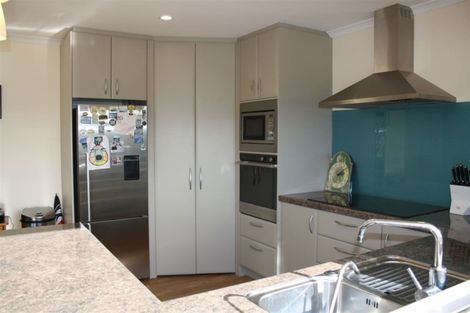 Photo of property in 51 Pinehurst Drive, Pauanui, Hikuai, 3579