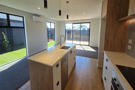 Photo of property in 10 Inch Crescent, Rangiora, 7400