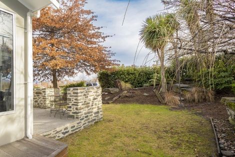 Photo of property in 1 Mcdonnell Road, Arrowtown, 9302